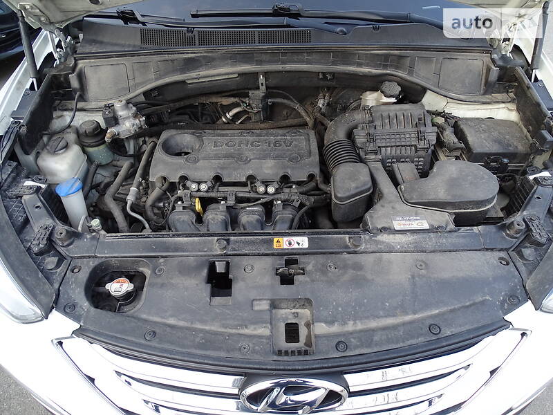 Hyundai Santa FE 2.4 AT 